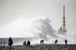 Le Havre - Temp&ecirc;te sur la digue Nord
